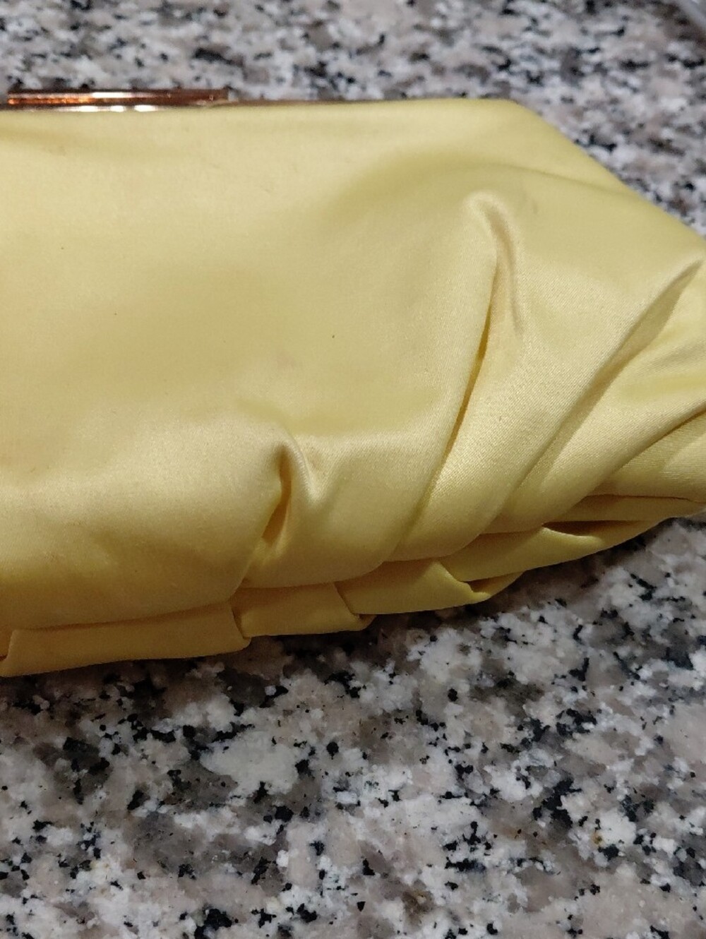 Elegant Yellow Satin Clutch Bag - Evening Purse Like New - Picture 6 of 7